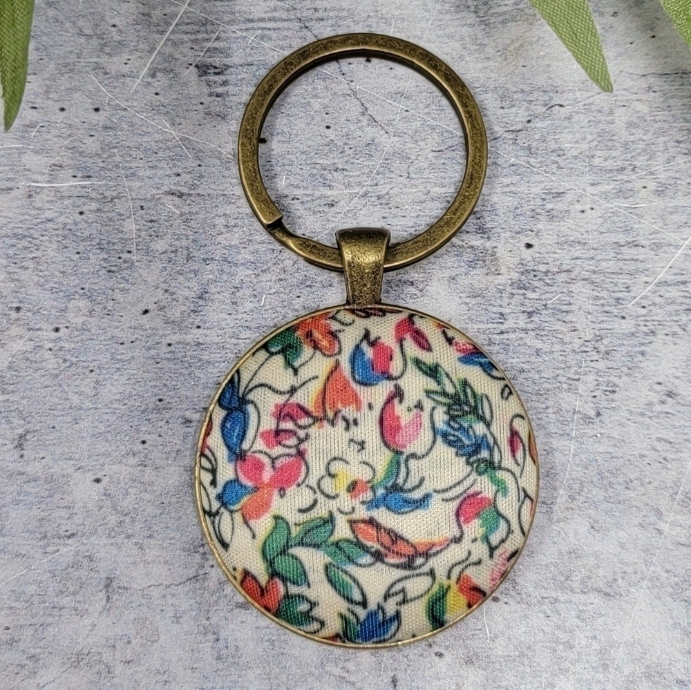 New Handmade | Vintage Floral Fabric Button Keychain